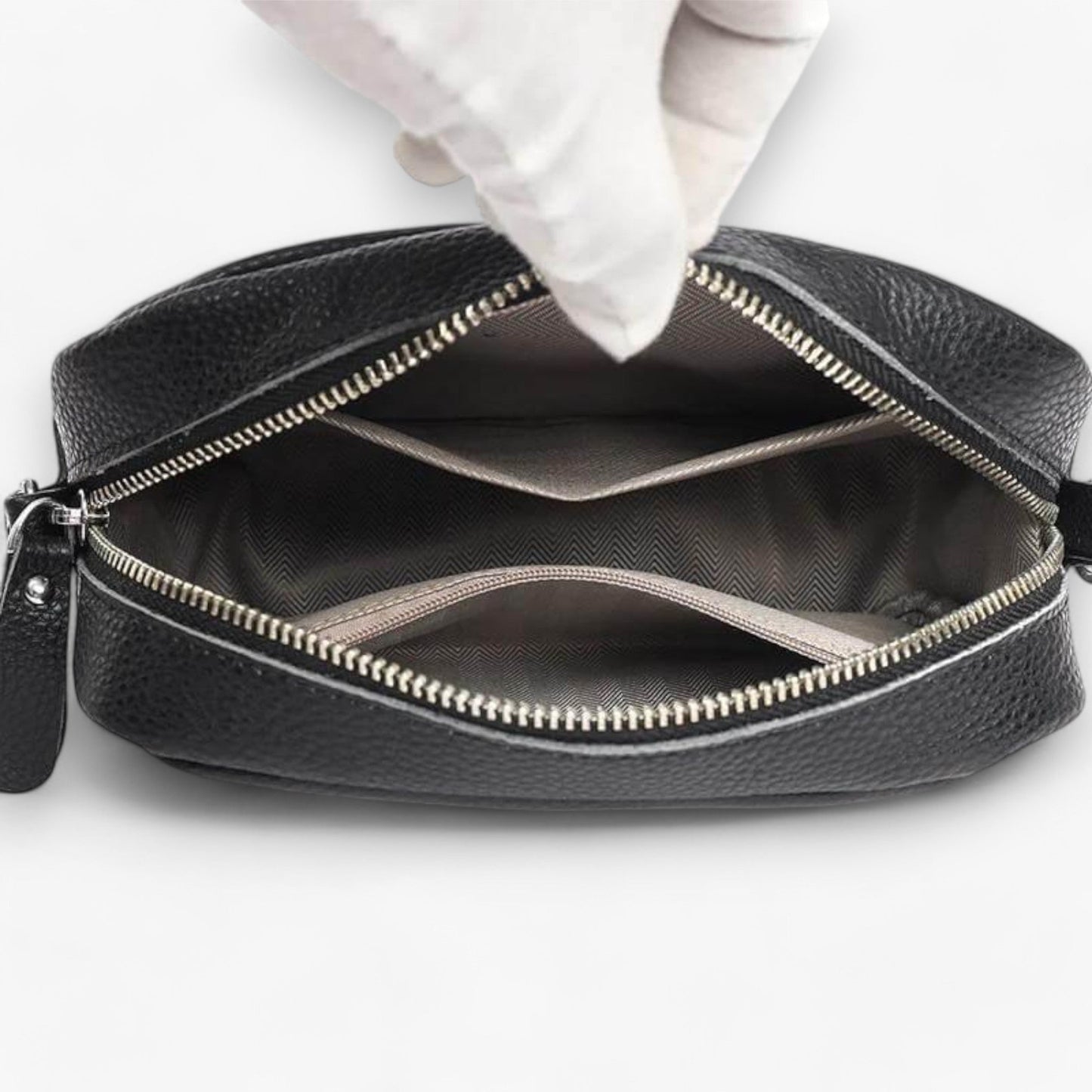 Small Chic Crossbody Purse – Soft Leather, Lightweight Design