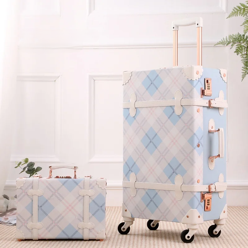 Vintage Style Hardcase Travel Set
