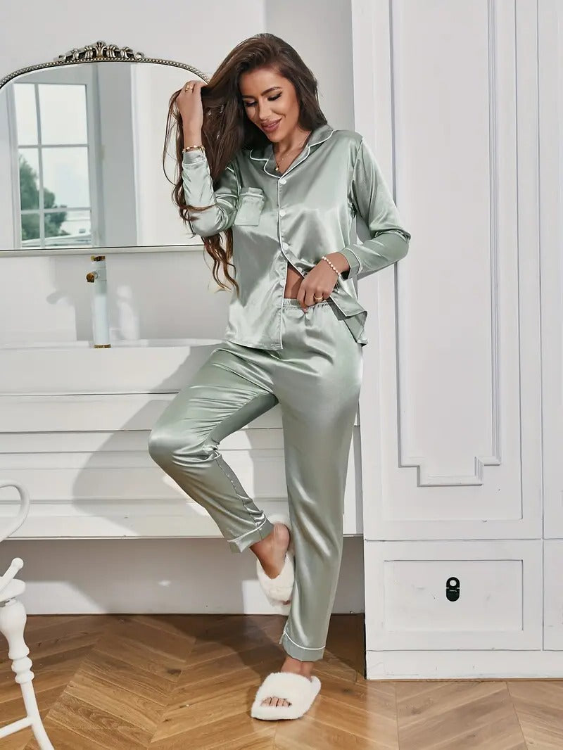 Soft Comfortable Sleepwear Set For Ladies