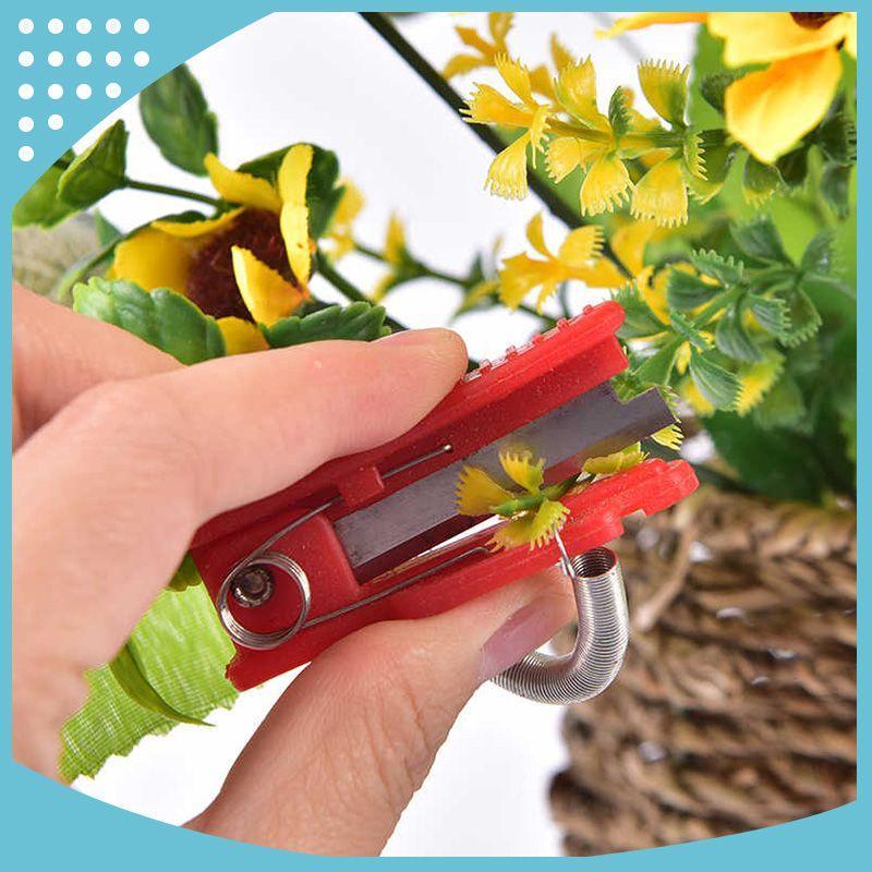 Compact Finger Ring Pruning Scissors - Halri