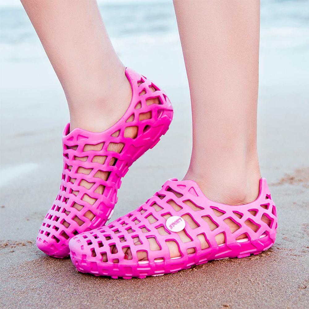 Lightweight Ventilated Flat Sandal