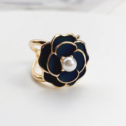 Beautiful Floral Scarf Clip - Halri