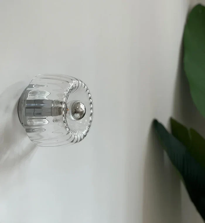 Chic Nordic Bauhaus Wall Light