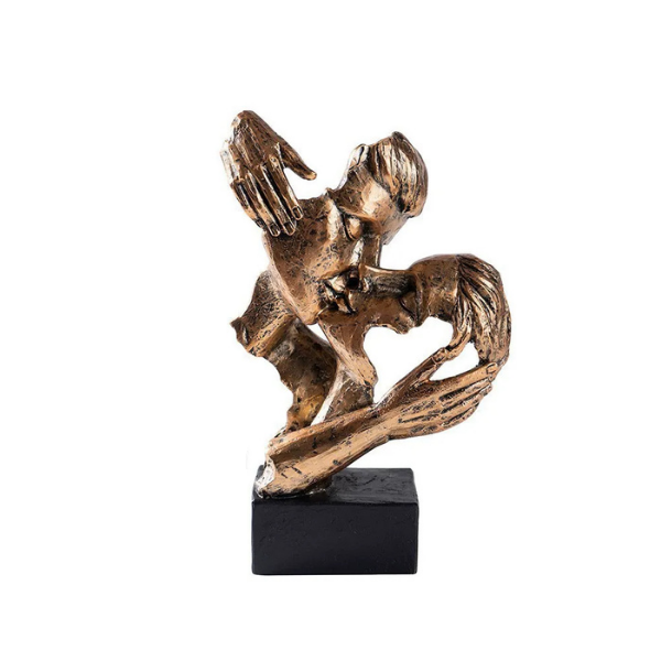 Romantic Lover Figurine Modern Home Decoration Piece