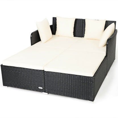 Comfortable Wicker Garden Daybed with Thick Cushions