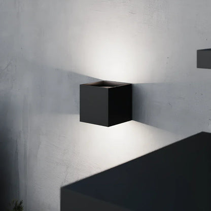 Flexible Dimmable Wall Lamp