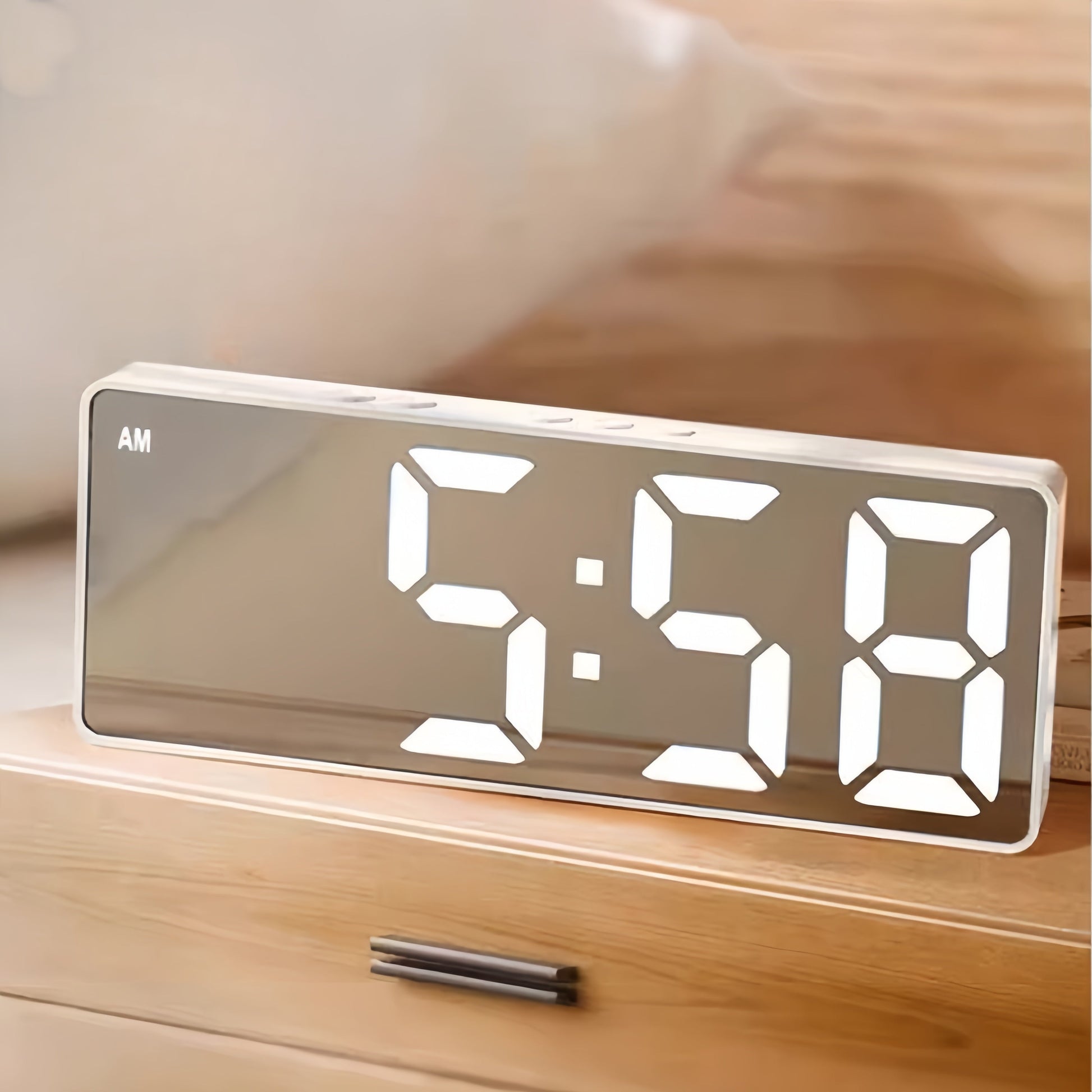 Smart Wake Up Clock with Sunrise Simulation Display - Halri