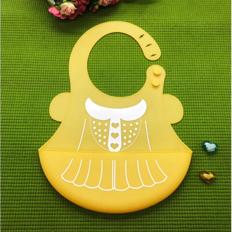 Soft Baby Bibs Set - Cute Animal Print Silicone Bibs