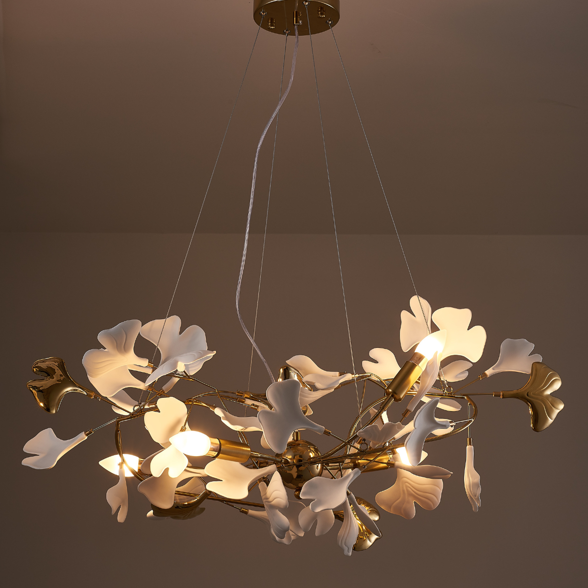 Beautiful Ginkgo Drop Necklace