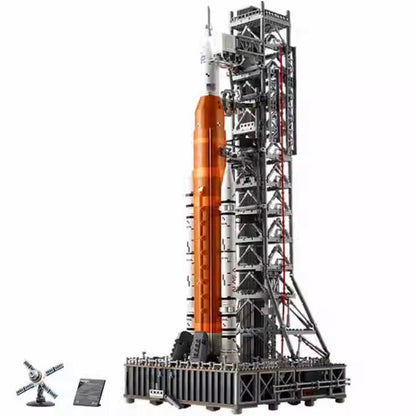 Detailed NASA Space Model Kit for Adults - Halri