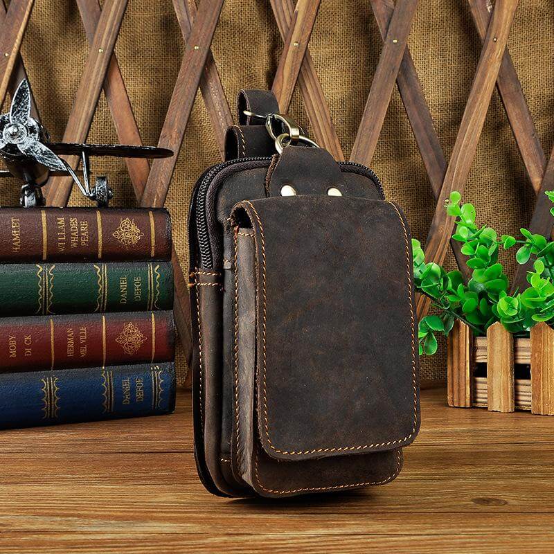 Practical Hiking Waist Pouch with Multiple Compartments