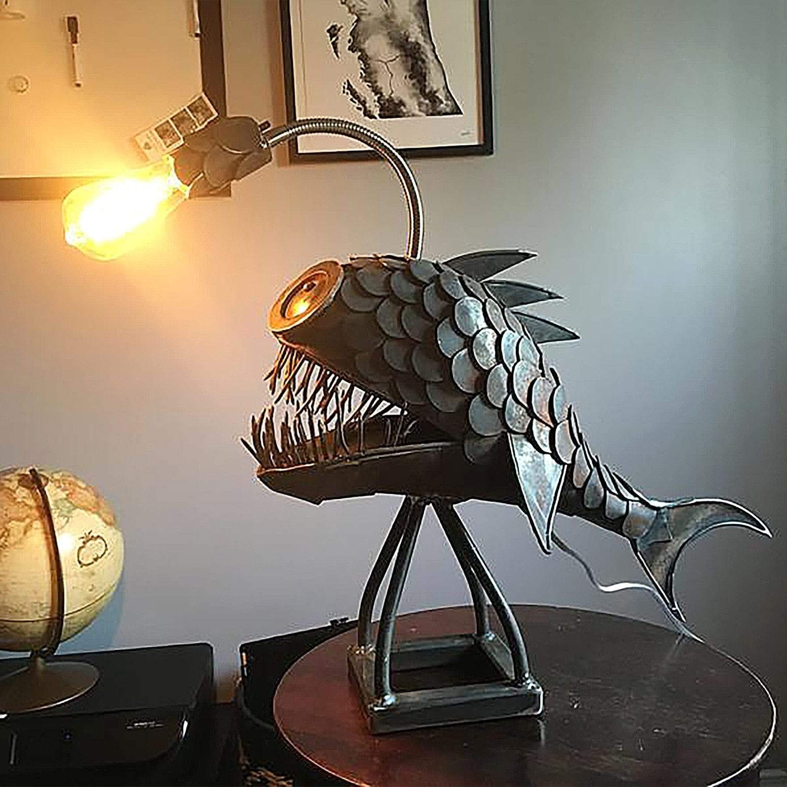 Unique Ocean Table Lamp - Halri
