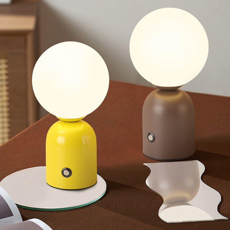 Stylish Round LED Desk Lamp with USB Port - Halri