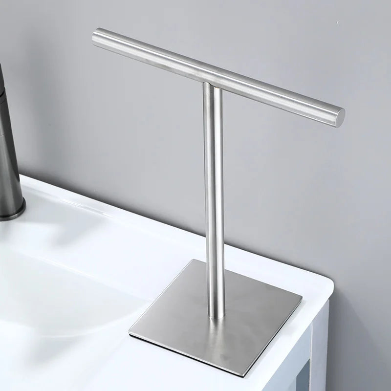 Brushed Brass Towel Rack – Elegant Freestanding Towel Holder for Bathroom and Kitchen, Compact Design 2