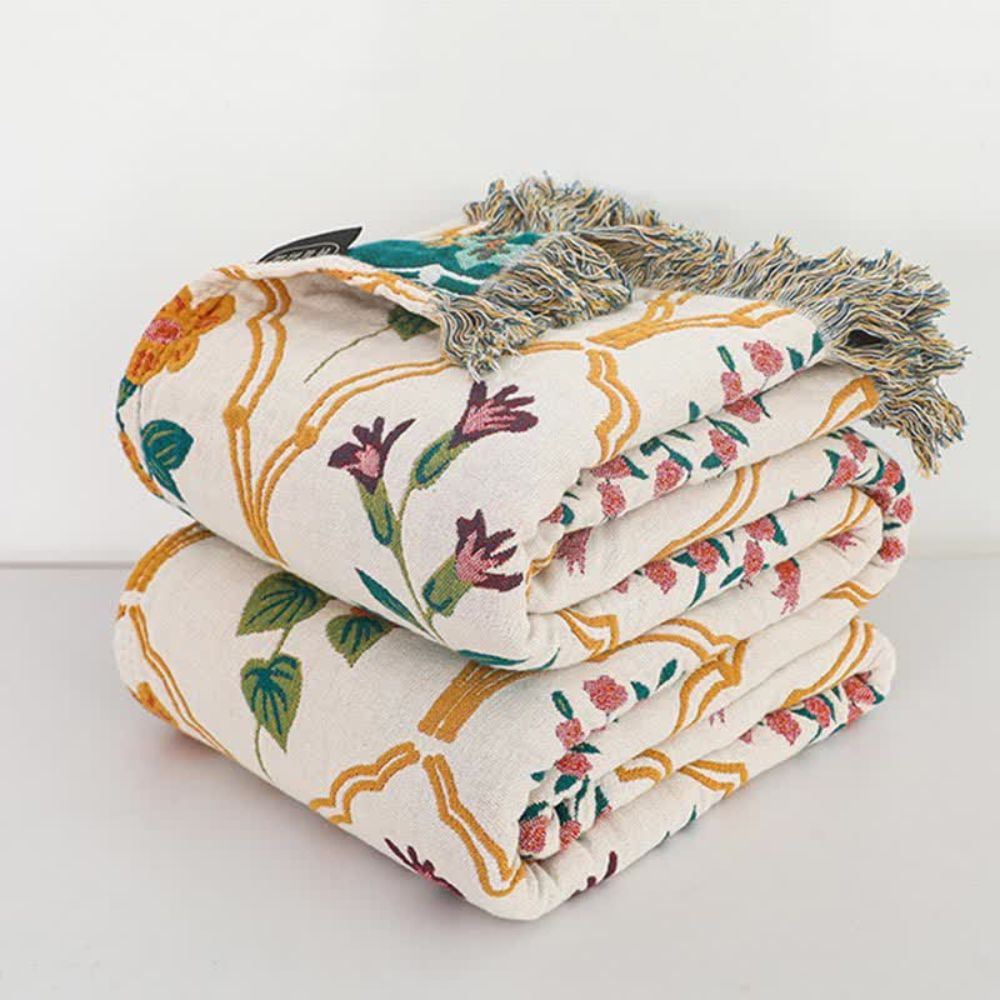 Soft Plush Throw Blanket with Floral Design