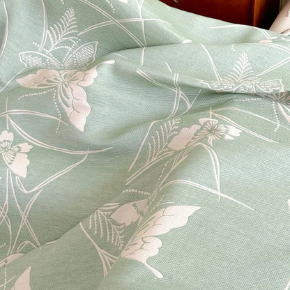 Soft Breathable Blanket with Floral Pattern