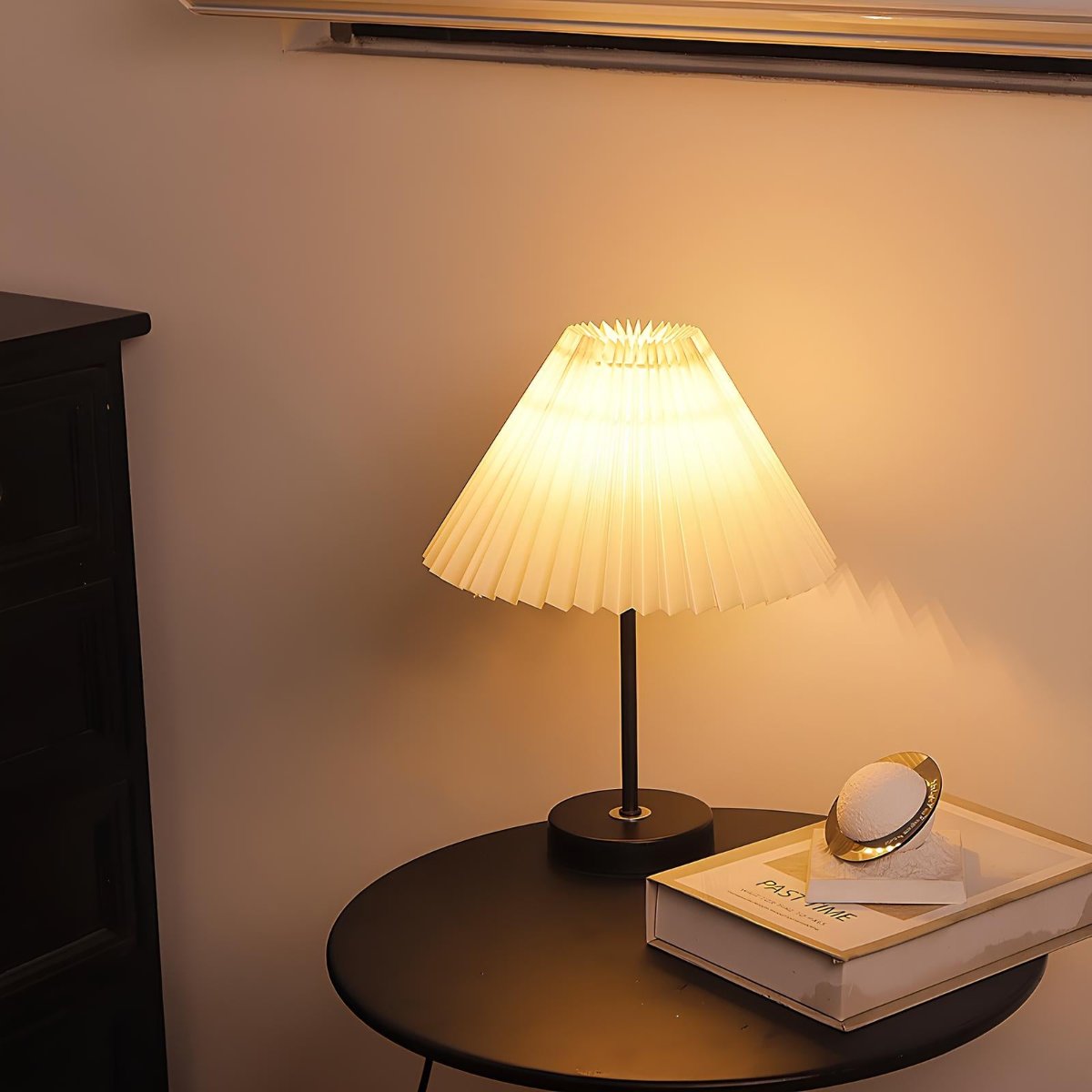 Dimmable Fabric Table Lamp with Iron Base – Elegant Bedside Lamp for Home and Office, Versatile Lighting for Tables and Desks 3