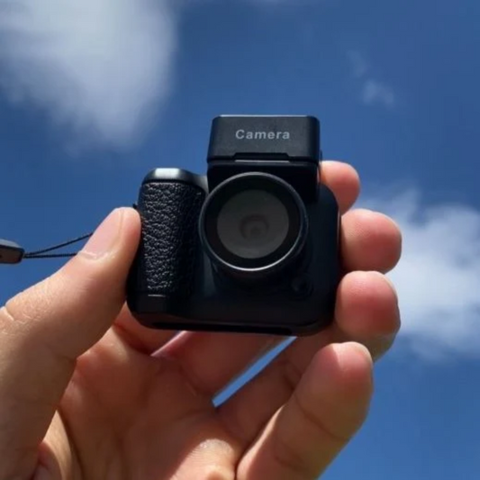Retro Small Film Camera - Halri