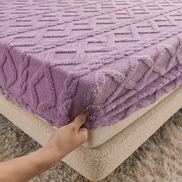 Flannel Velvet Extra Deep Fitted Sheet with 27 cm Pockets – Soft, Breathable, and Durable for All Seasons 7