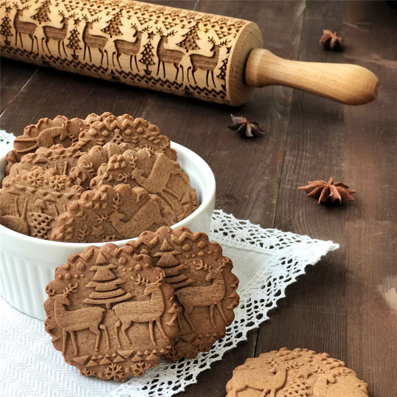 Traditional Wooden Rolling Pin with Christmas Designs - Halri