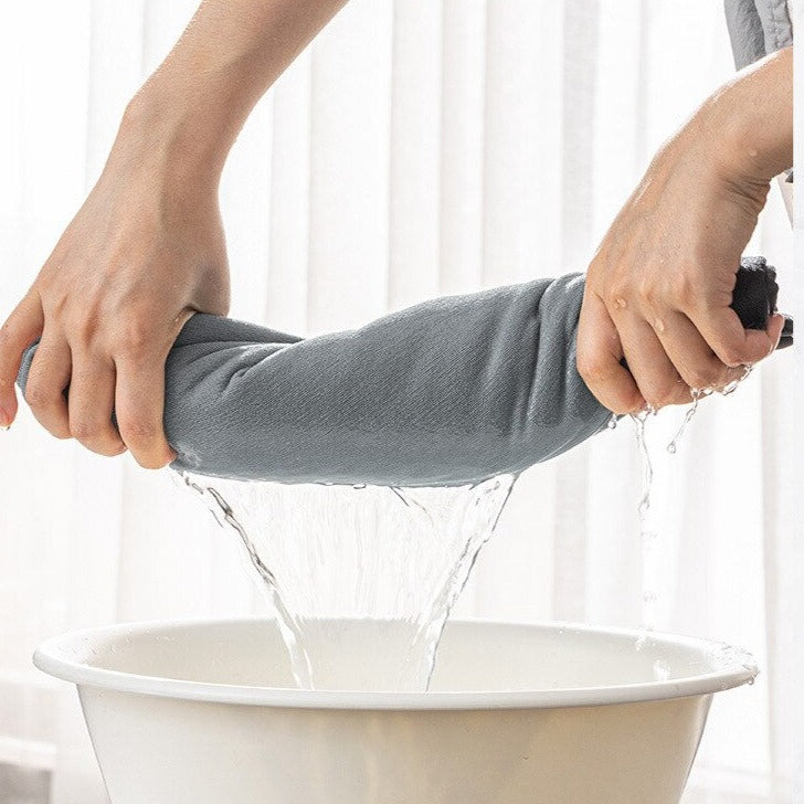 Halri | Waterproof Faux Leather Sofa Protector - Halri