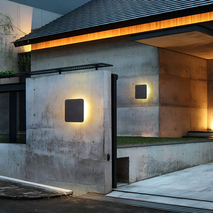 Durable Outdoor LED Wall Light – Rustic Metal Exterior Lamp - Halri