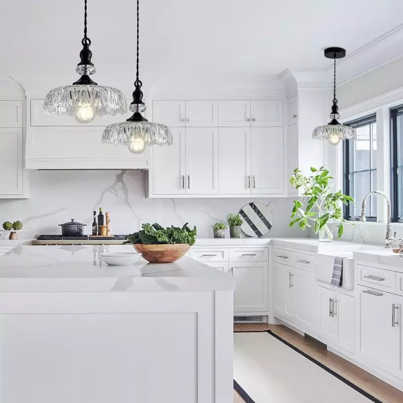 Chic Glass Flower Pendant Light