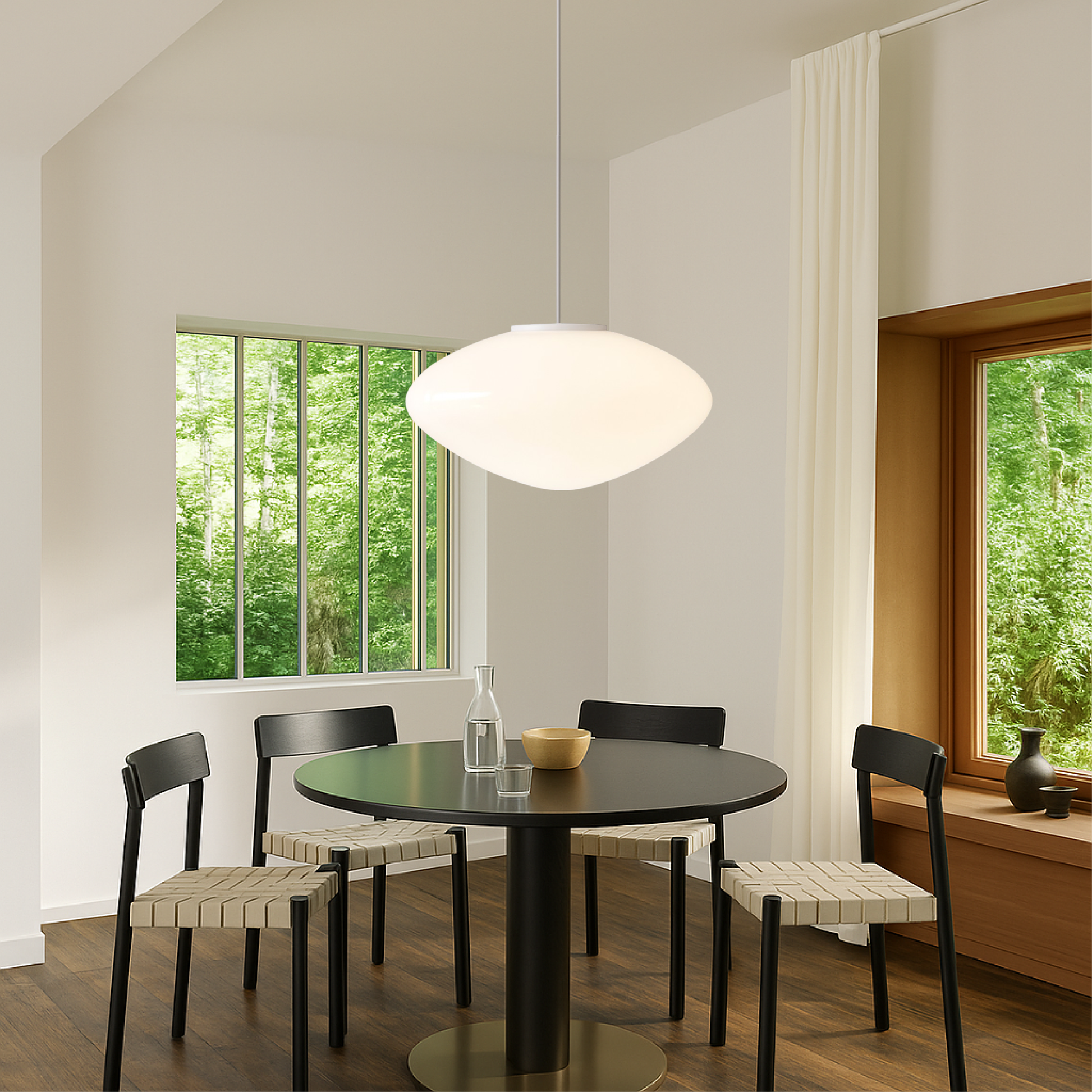 Scandinavian Style Hanging Light - Halri