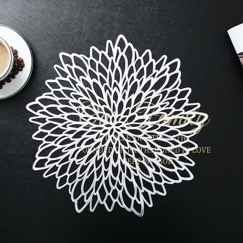Luxury PVC Round Placemats – Elegant Table Mats for Dining, Available in Sets of 4, 6, or 8, 36-38 cm Diameter 9