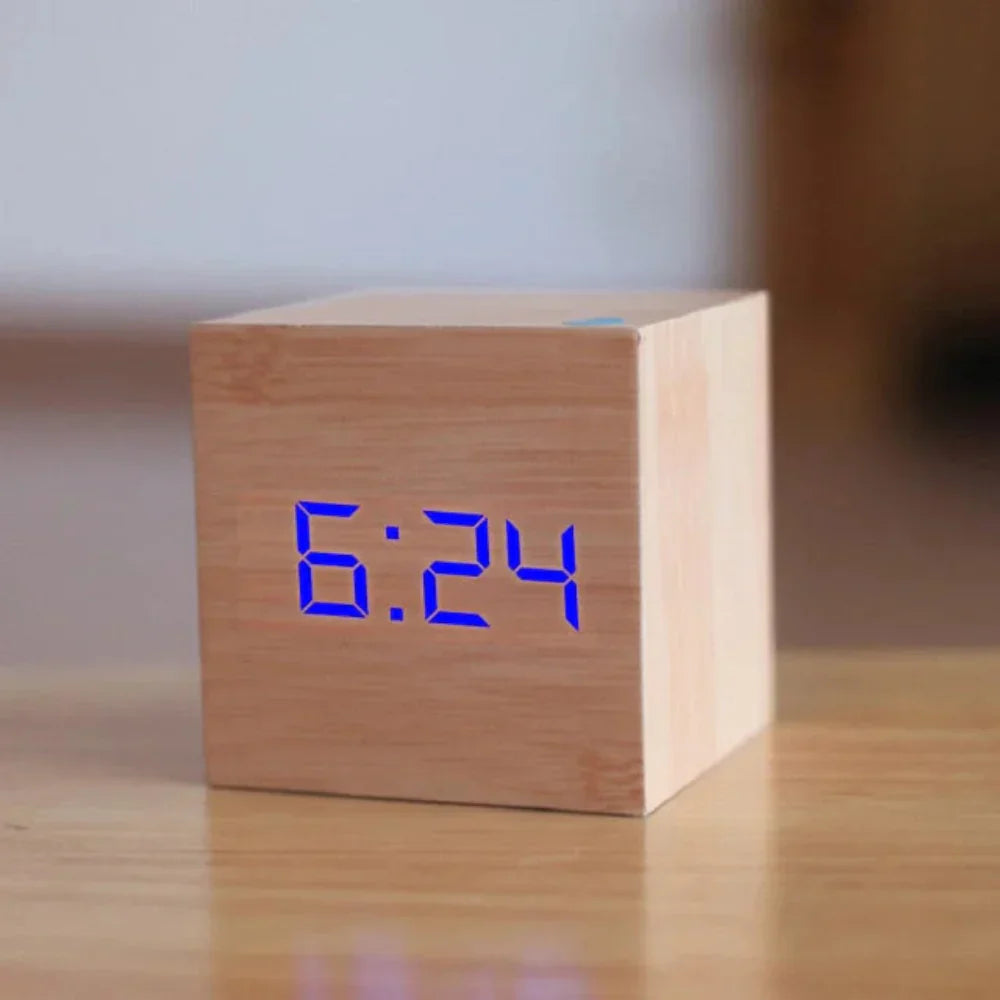 Small Digital Alarm Clock with Dimmable Light