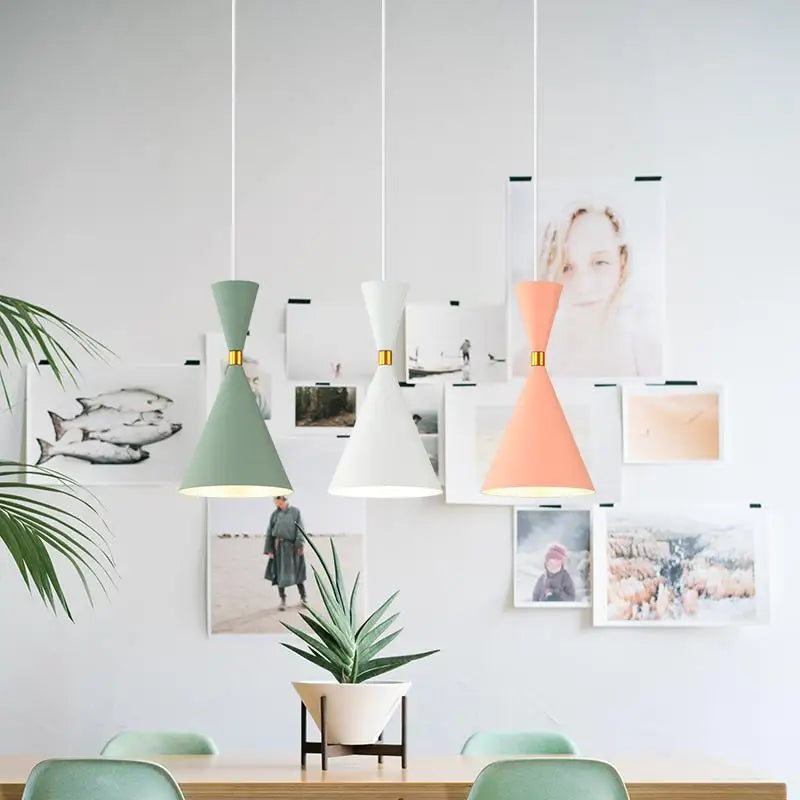 Nordic Geometric Black Pendant Light – Adjustable LED Hanging Light for Modern Kitchen and Living Room 2