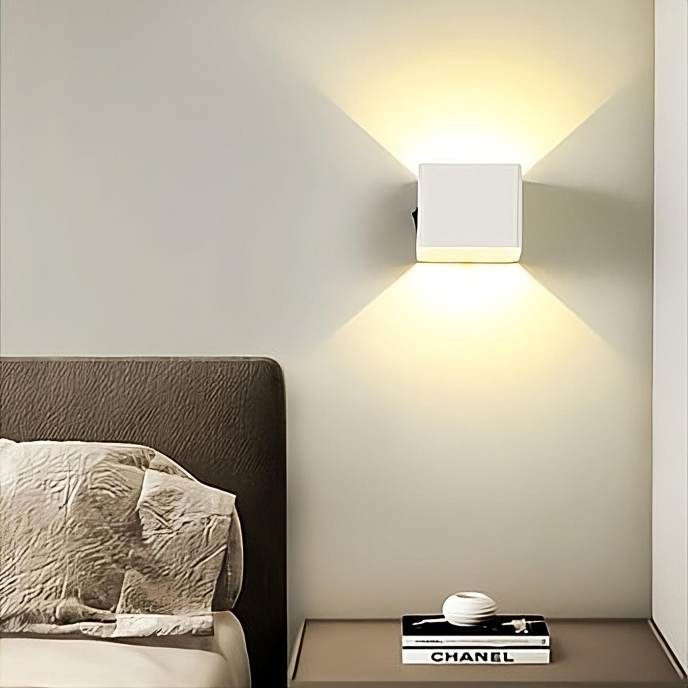 Auto Bright Motion Activated Wall Lamp