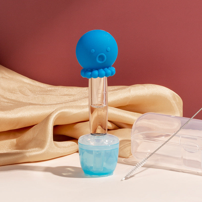 Baby Food Feeder with Measure Cup and Syringe