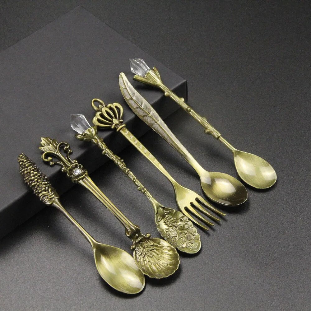 Antique Style Engraved Teaspoon