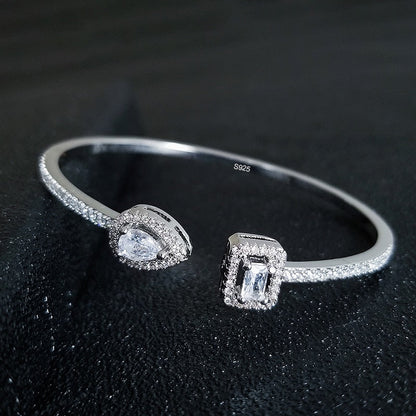 Beautiful Butterfly Adjustable Silver Bangle Bracelet - Halri