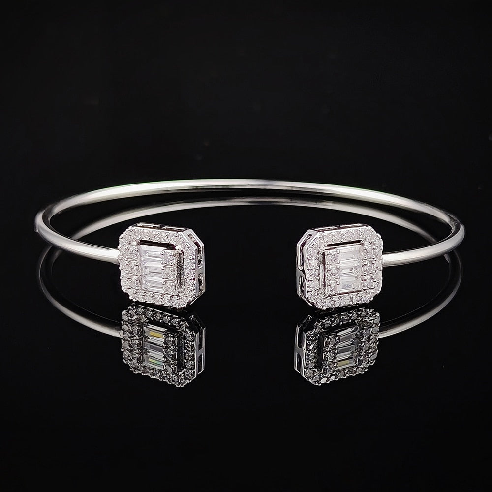 Beautiful Butterfly Adjustable Silver Bangle Bracelet