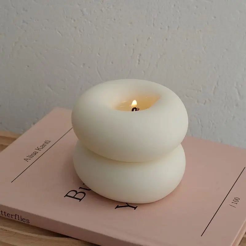 Relaxing Donut Scented Smokeless Candle