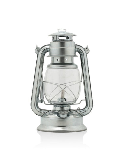 Retro Style Portable Kerosene Lantern Light