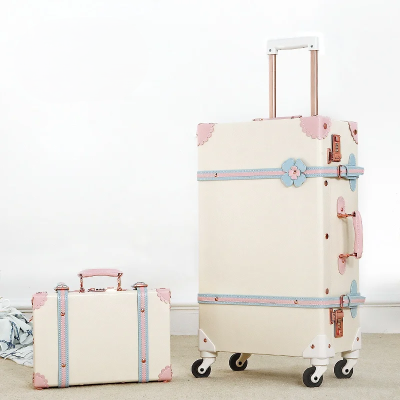 Vintage Style Hardcase Travel Set