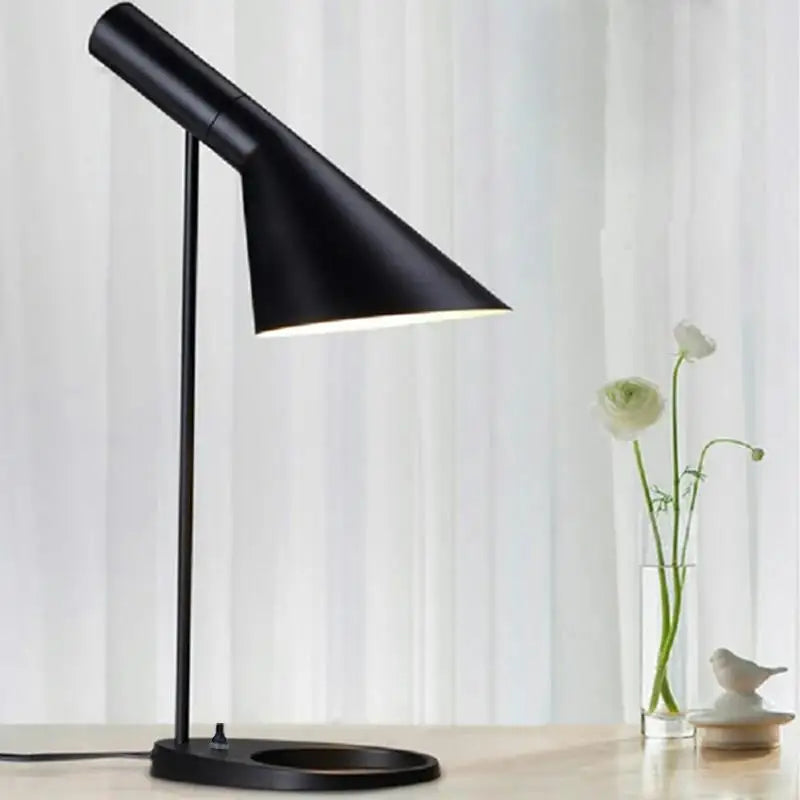Contemporary Metal Desk Lamp - Halri