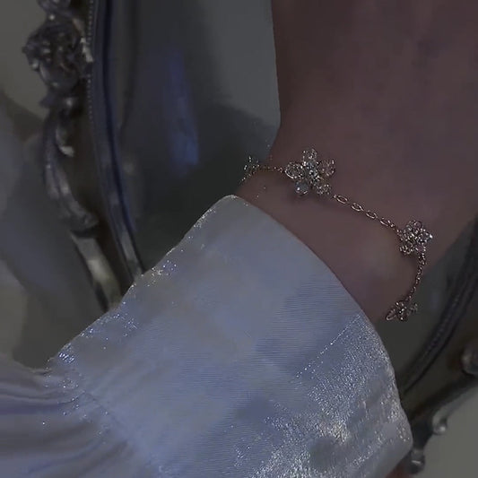 Beautiful Flower Crystal Women's Bracelet - Halri