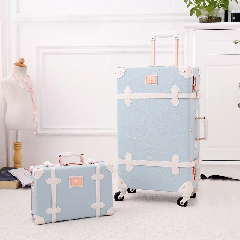 Vintage Style Hardcase Travel Set - Halri