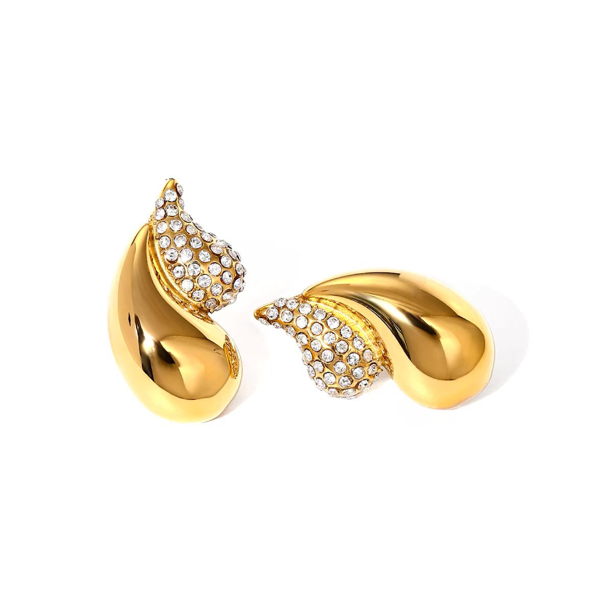 Luxurious 18k Gold Diamond Drop Earrings - Halri