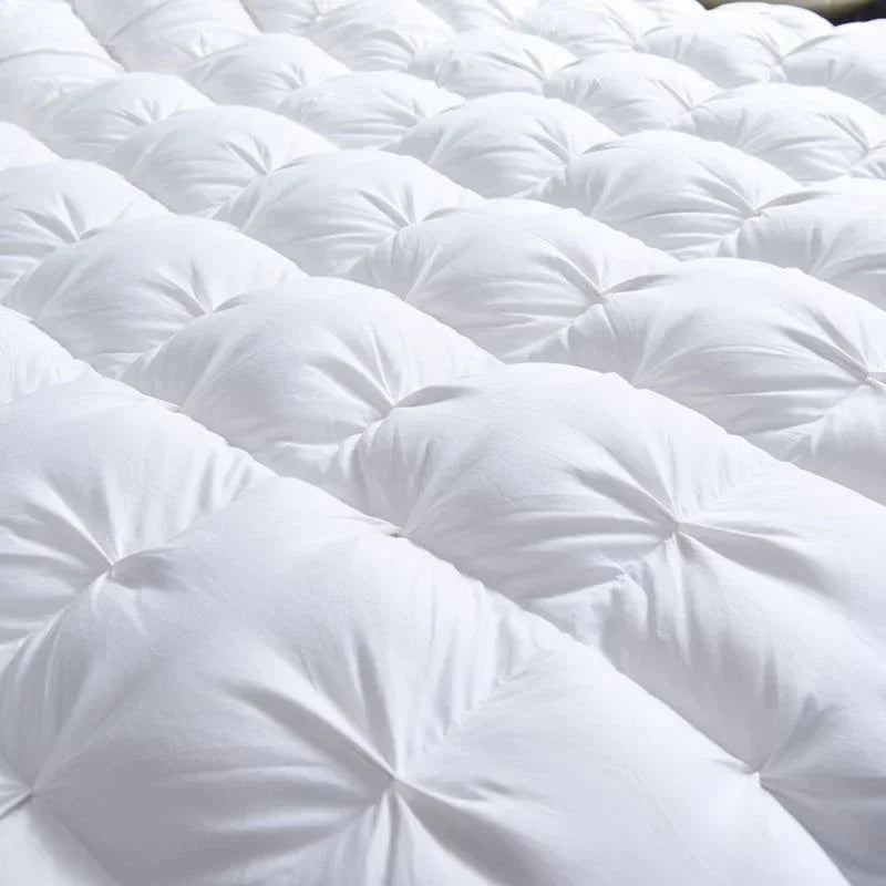 Premium Soft Feather Bedding Duvet - Halri