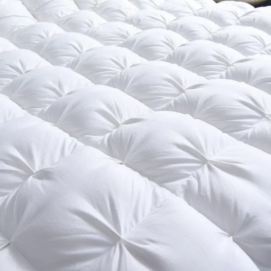 Premium Soft Feather Bedding Duvet - Halri