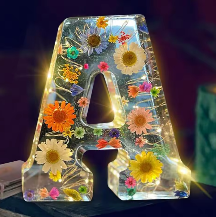 Customizable Floral LED Table Lamp