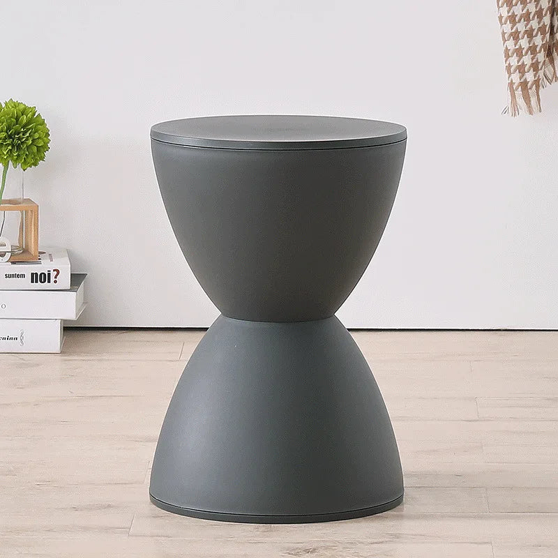 Simple Plastic End Table