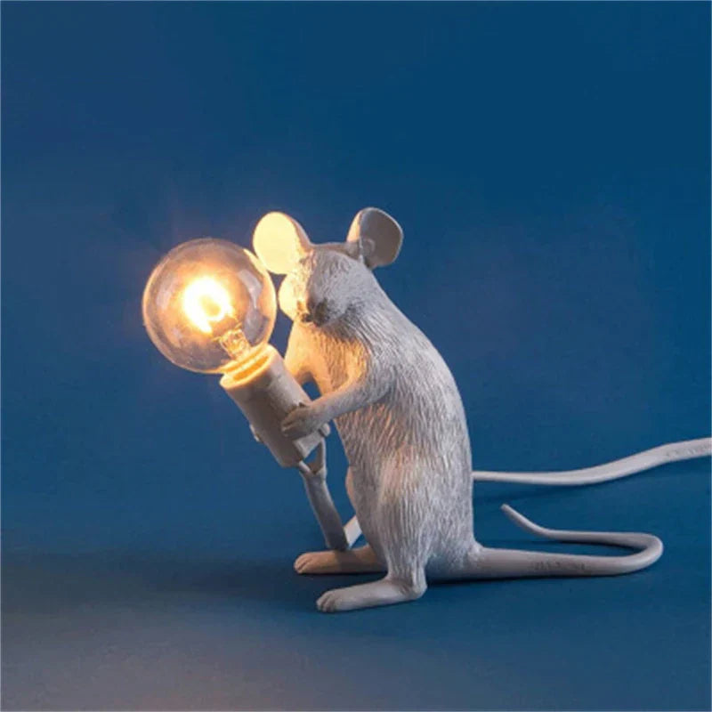 Dark Animal Table Lamp - Halri