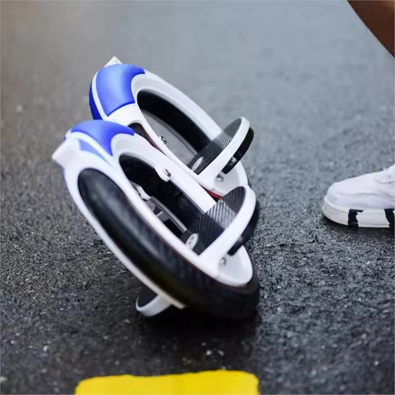Sports Double Wheel Foot Pedal Skateboard – Non-Electric PU Wheel Roller Skates for Adults, Creative Scooter Gift for Christmas and Halloween