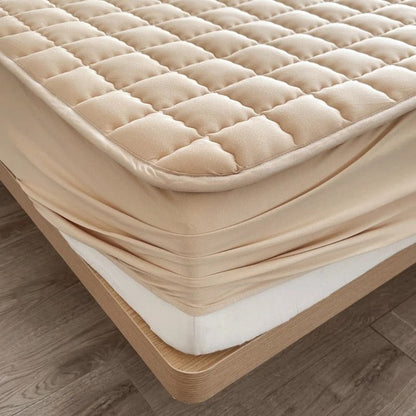 Waterproof Mattress Protector with Allergen Barrier and Liquid Repellent – Soft Breathable Polyester Cover 2